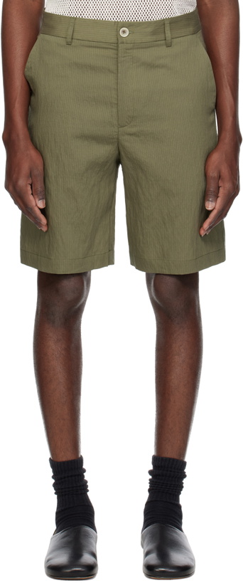 Photo: Gimaguas Khaki Nicolas Shorts