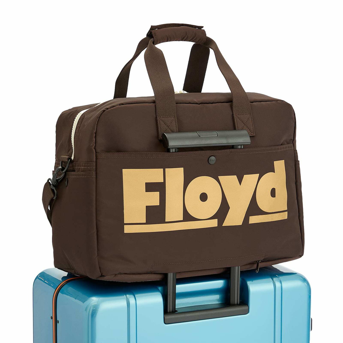 Floyd Weekender Bag in Bronco Brown 