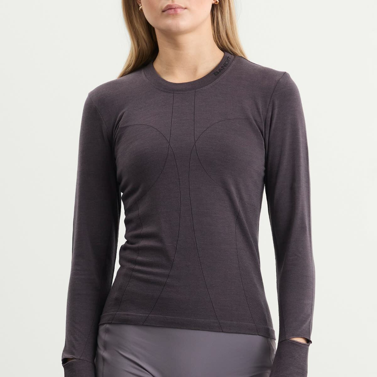 Bandit Women's Wool Long Sleeve Seamless Crewneck in Shadow