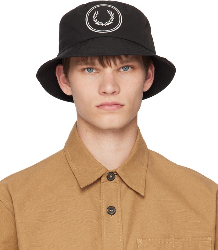 Photo: Fred Perry Black Circle Branding Bucket Hat