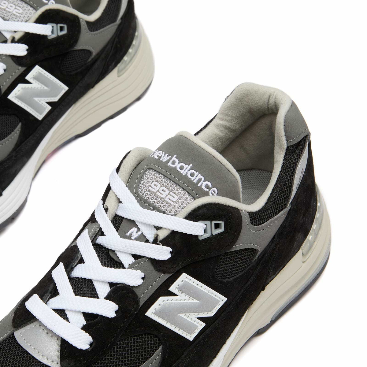 スニーカー New Balance U992BK Sneaker - Made in USA New Balance U992BK Sneaker - Made in USA in Black New Balance