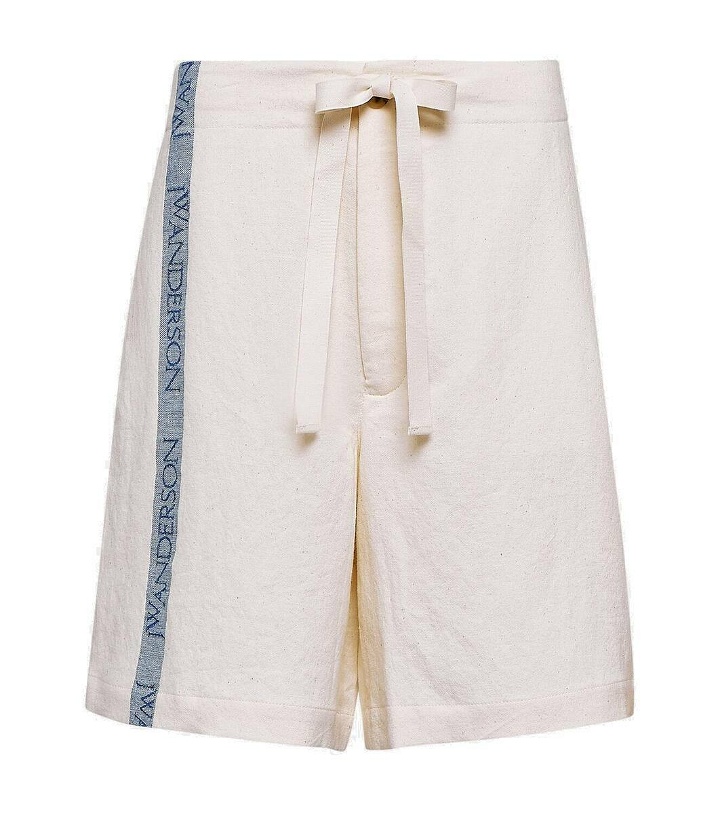Photo: JW Anderson High-rise cotton and linen shorts