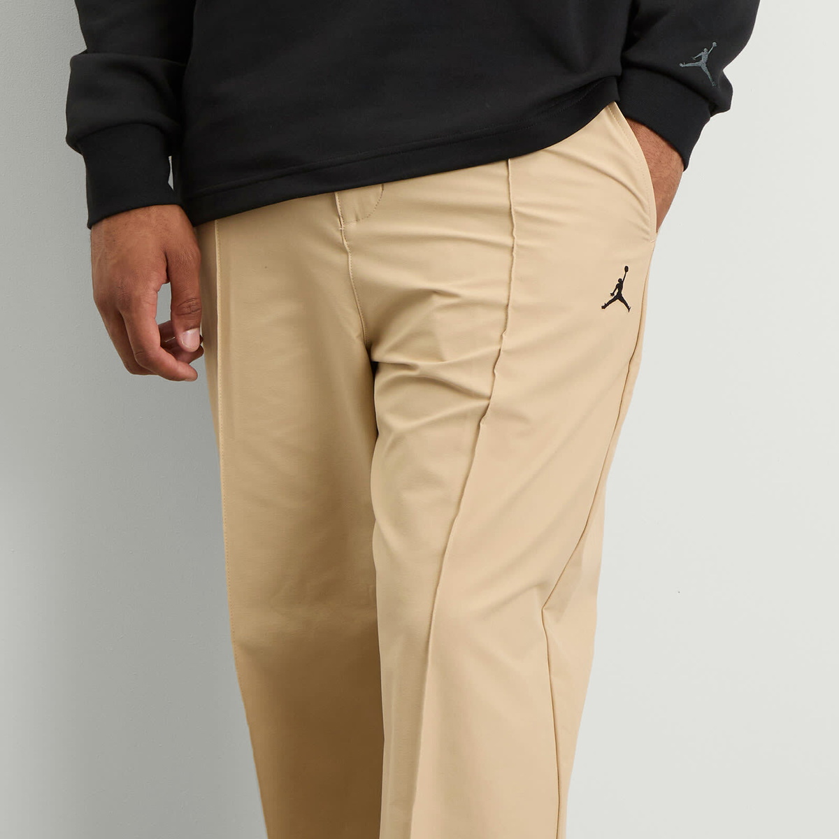 Air Jordan Men's Golf Pant in Linen/Black