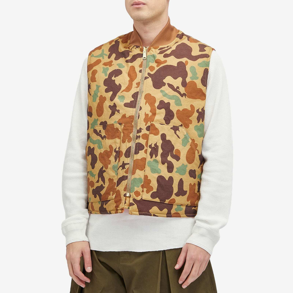 Beams Plus Men's Camo Work Puffer Vest in Khaki