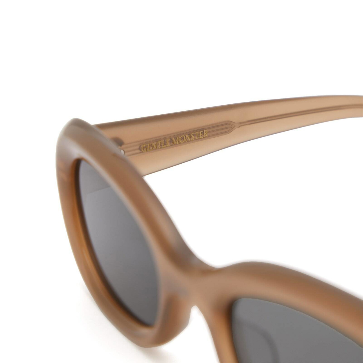 Gentle Monster Savage Sunglasses in Brown 