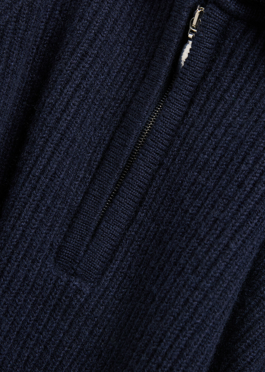 Begg & CO Magnus Cashmere Polo Jumper Navy