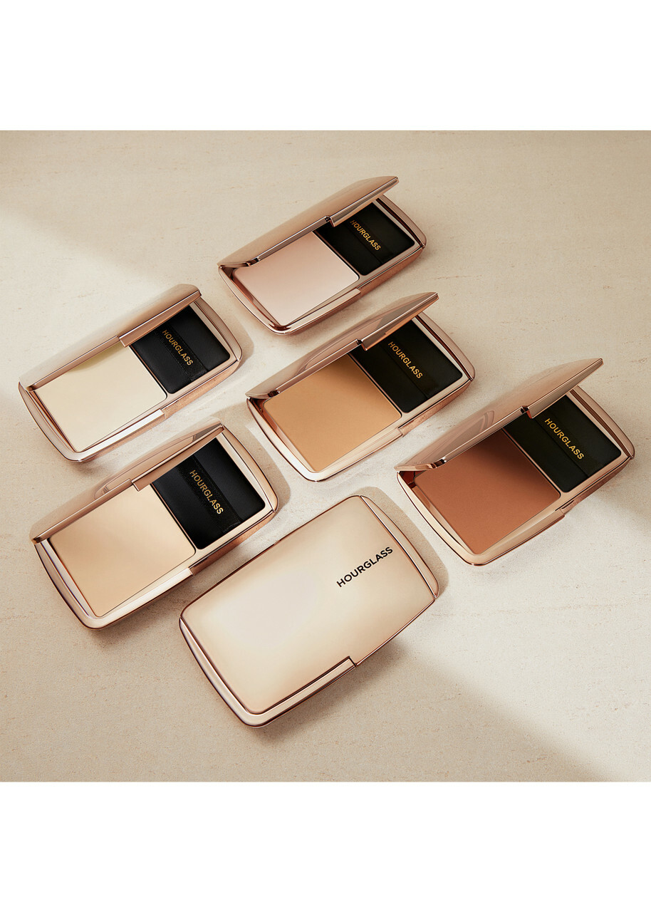 Hourglass Vanish Airbrush Pressed Powder - Translucent Medium