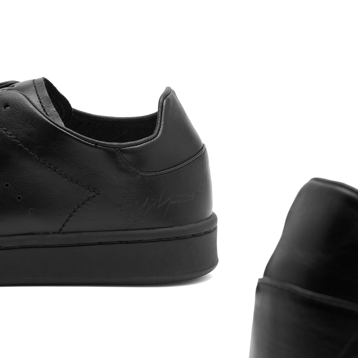 Y-3 Men's STAN SMITH Sneakers in Black Y-3