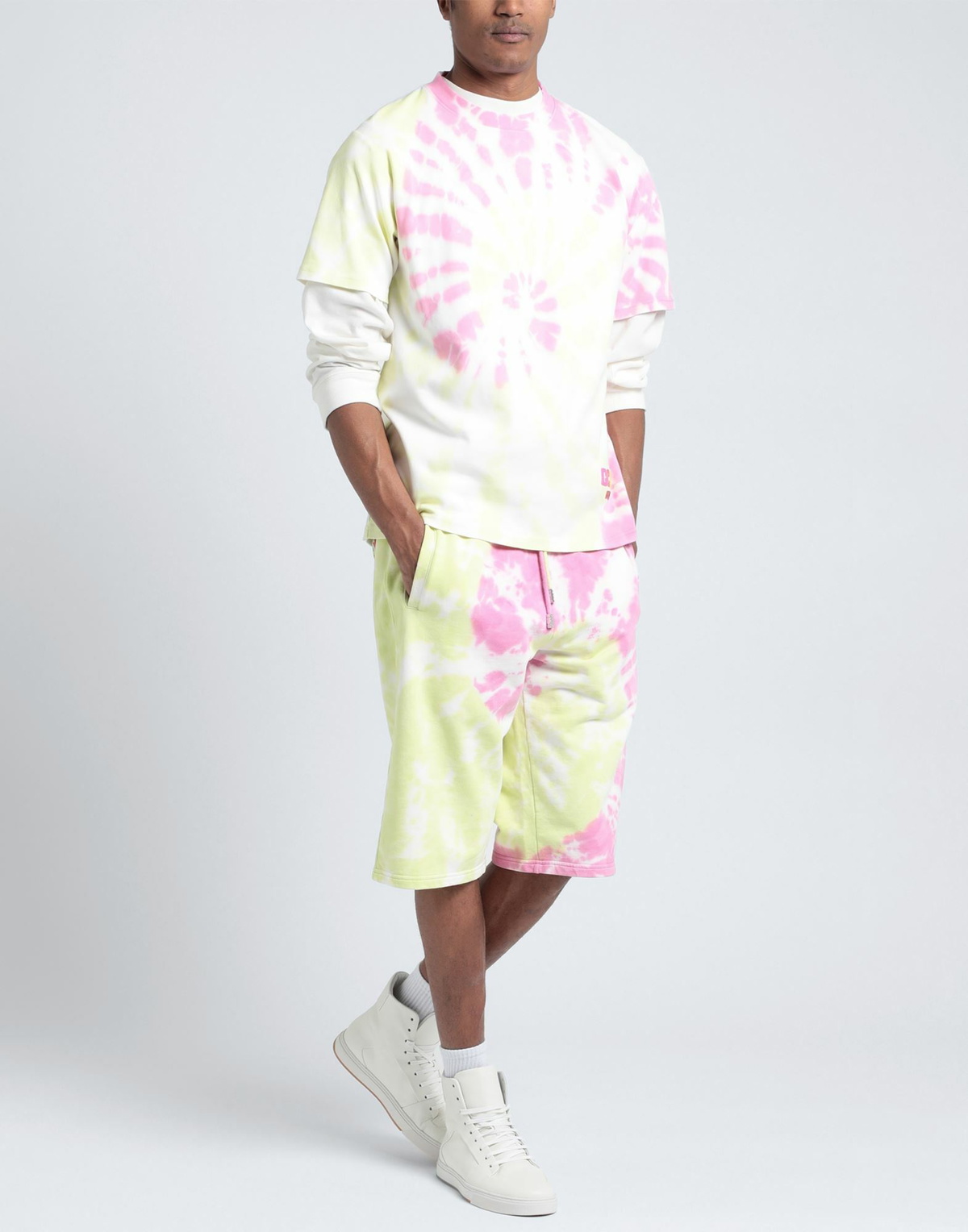 Gcds Mens T-shirt in Pink