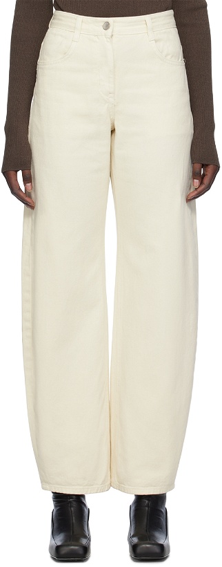 Photo: LOW CLASSIC Off-White Cocoon Jeans