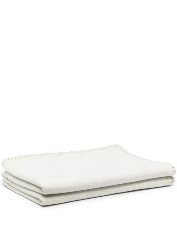 Photo: Johnstons Of Elgin White Reversible Merino Wool Throw