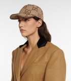 Gucci - Maxi GG Supreme canvas cap