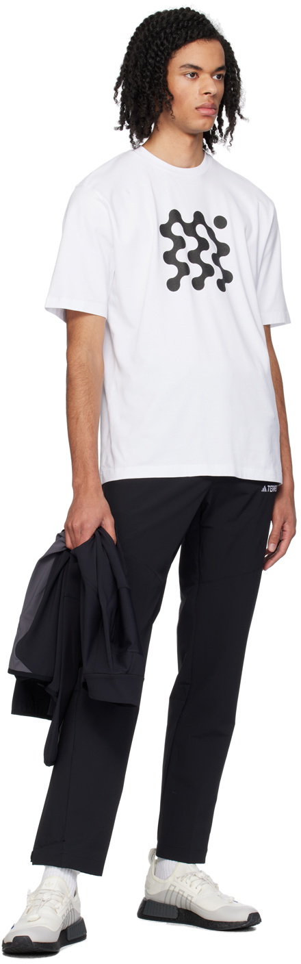 Manors Golf White Eighteenth T-Shirt