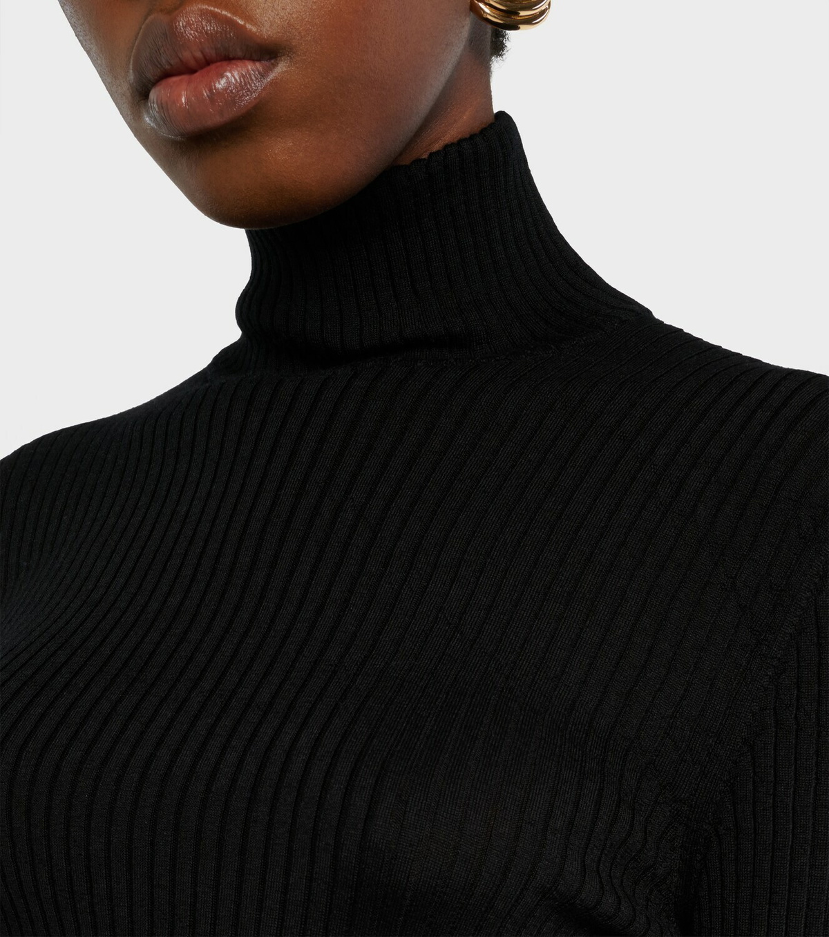 La DoubleJ High Kick cashmere and silk turtleneck sweater