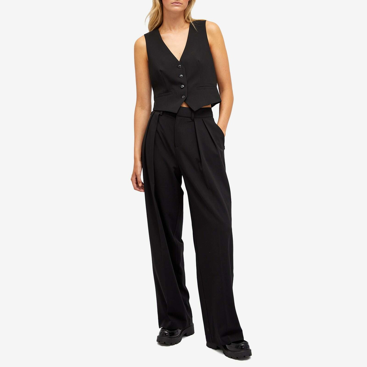 Women's Pleated Front Flare Slip Nightgown - Lightweight Sleeveless Nightie With Keyhole Neckline - View #8