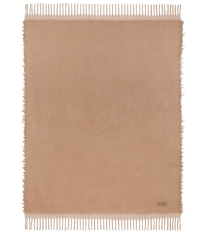 Photo: The House of Lyria Amaranto alpaca wool-blend throw