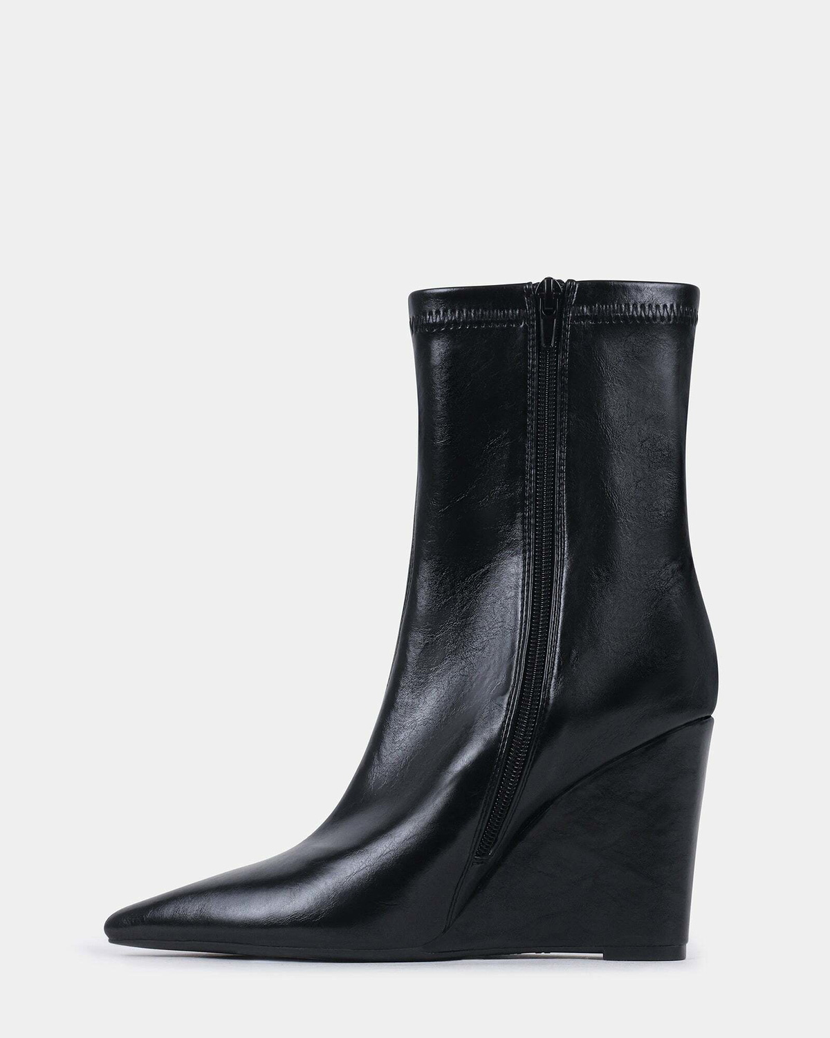 Steve Madden Duaa Booties in Black