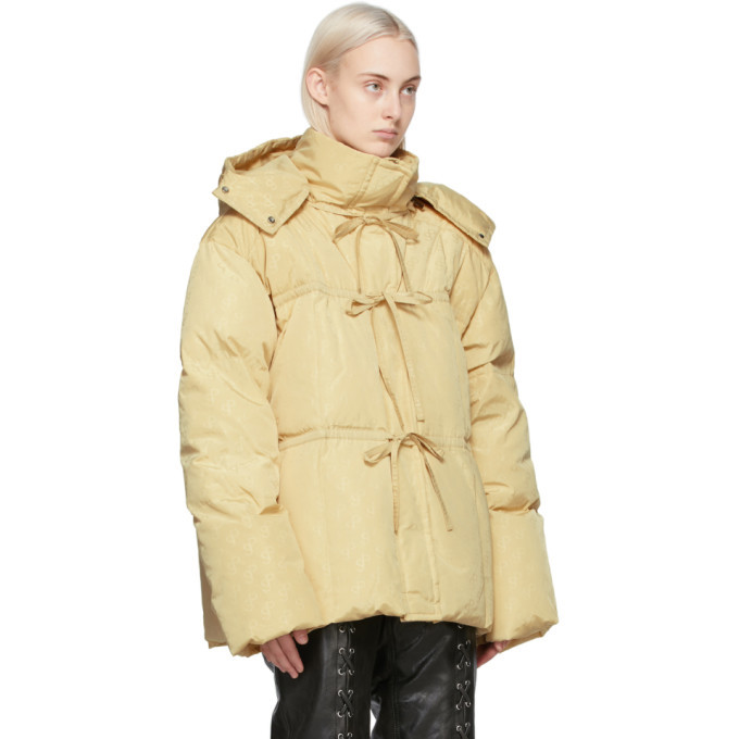 Saks sales down coats