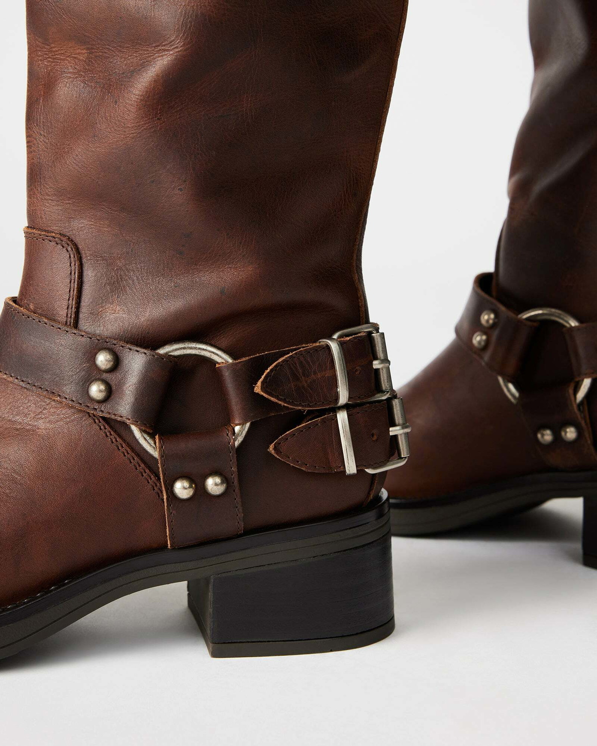 Steve Madden Astor Boots in Brown