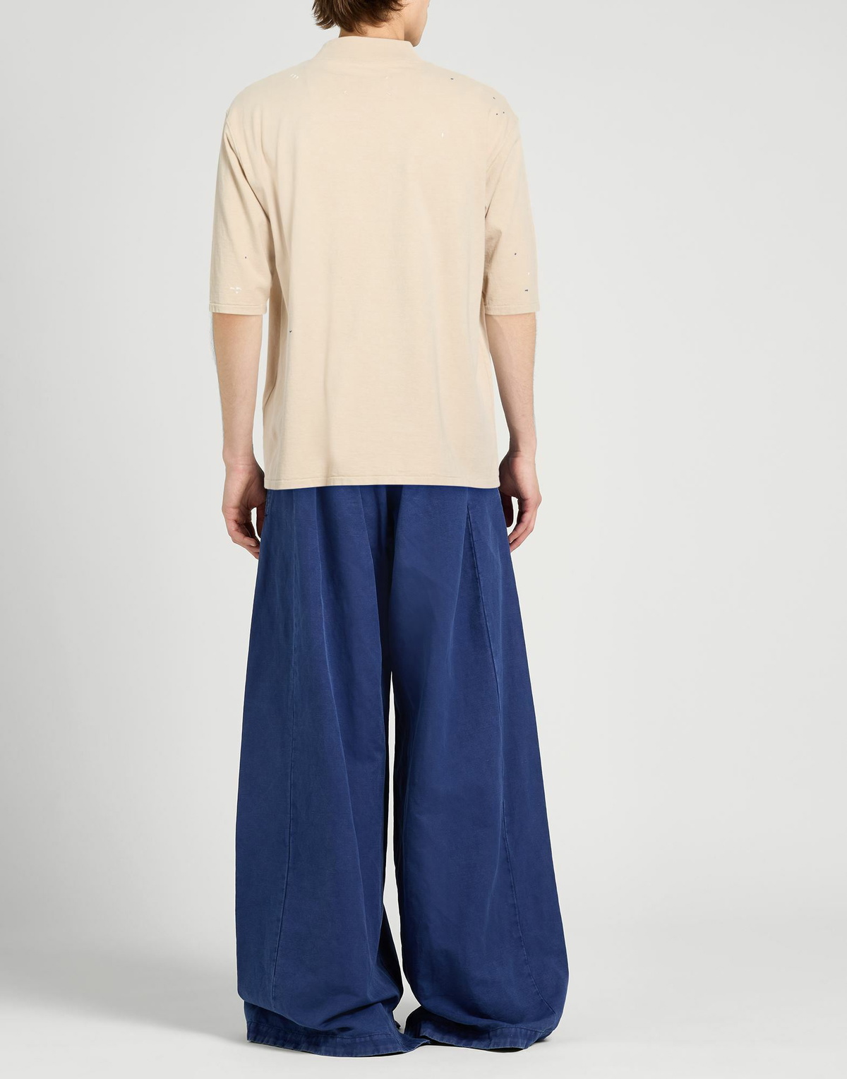 Maison Margiela Mens T-shirt in Beige