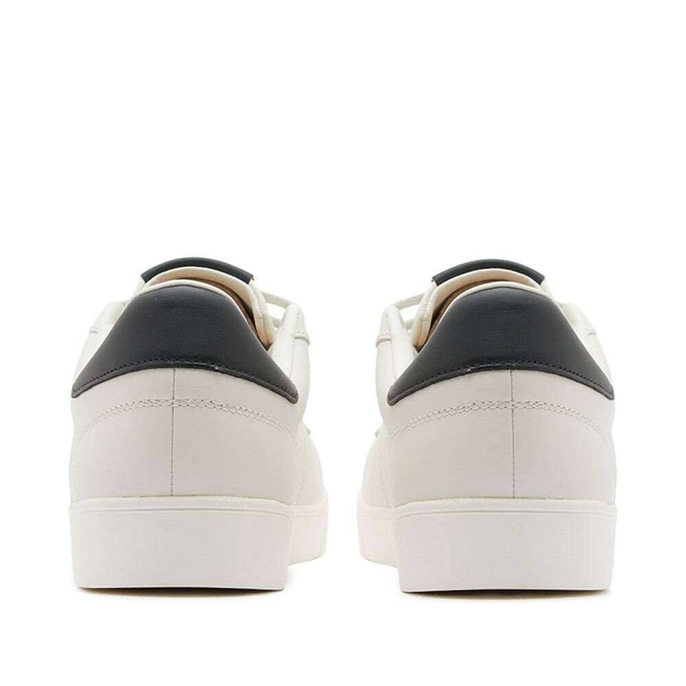 Fred Perry Authentic Men's Spencer Leather Sneakers in Porcelain/Navy
