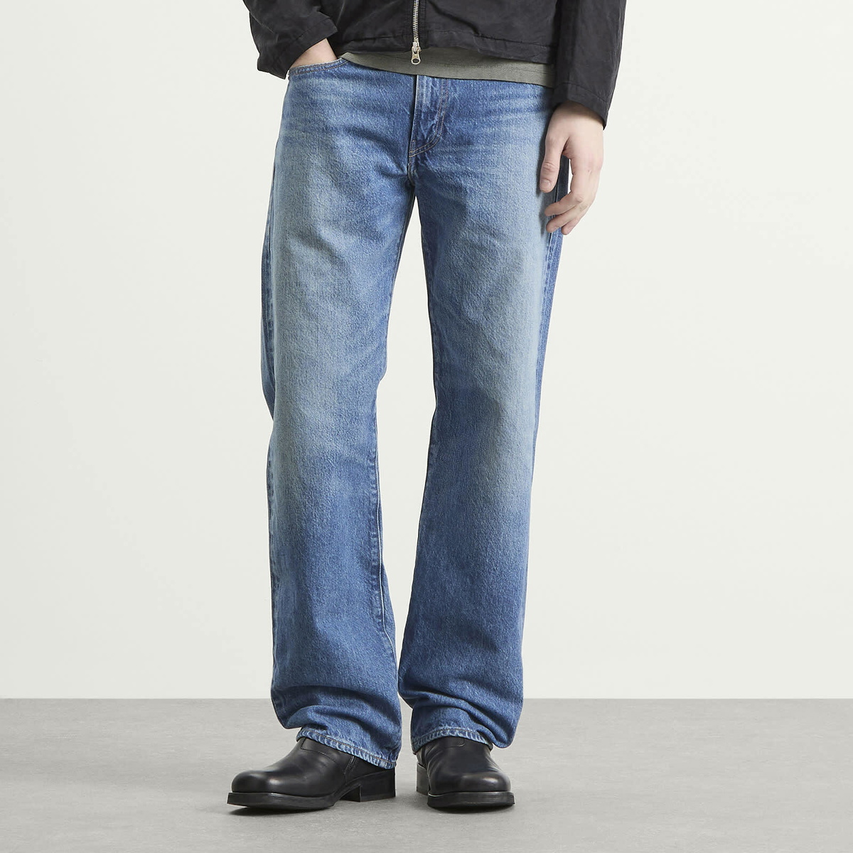 Levi's Men's Bue Tab Made in Japan Anchor Relaxed Jeans in Saddle Rock