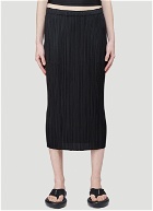 Basics Pleated Skirt in Black