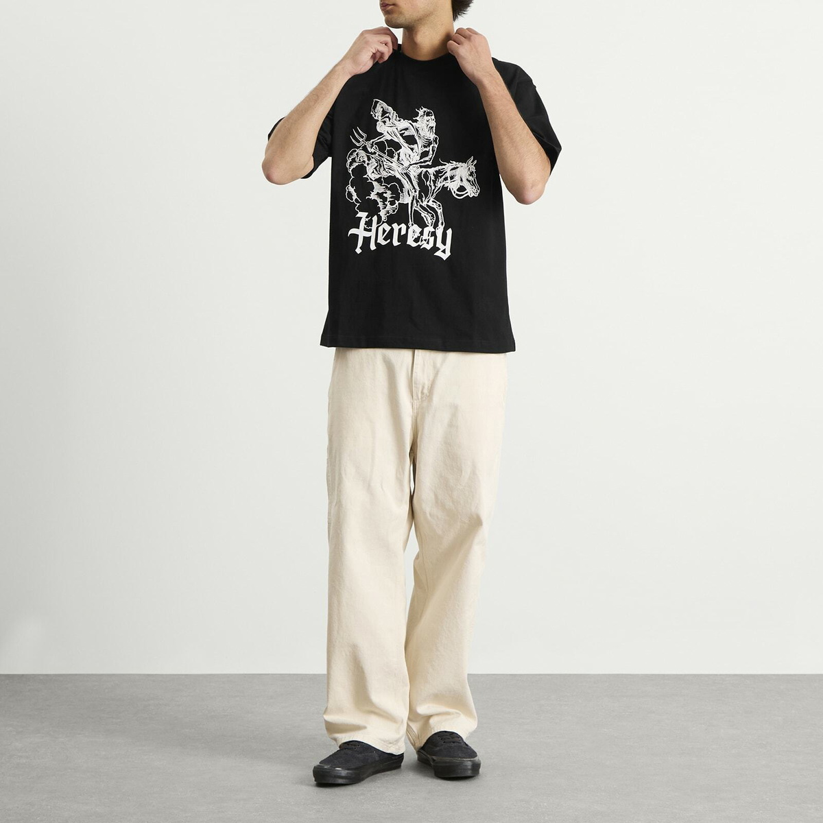 Heresy Men's Pestilence T-Shirt in Black