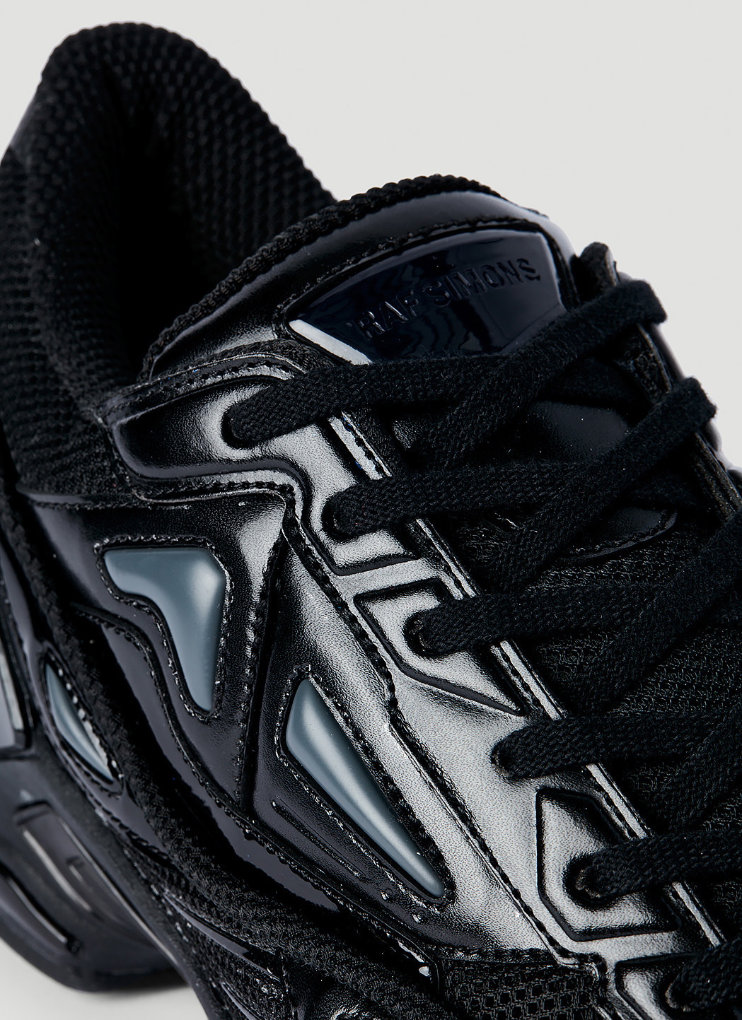 Raf Simons (RUNNER) Pharaxus Sneakers