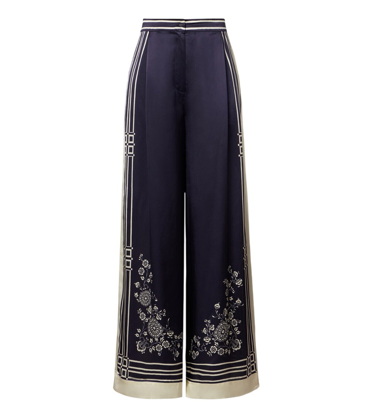 Photo: Alémais Banderra printed silk satin wide-leg pants