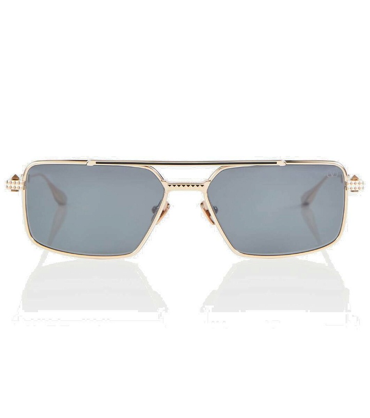 Photo: Valentino VI rectangular sunglasses