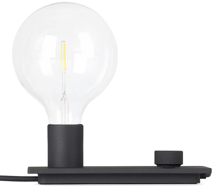 Photo: Muuto Black Control Table Lamp