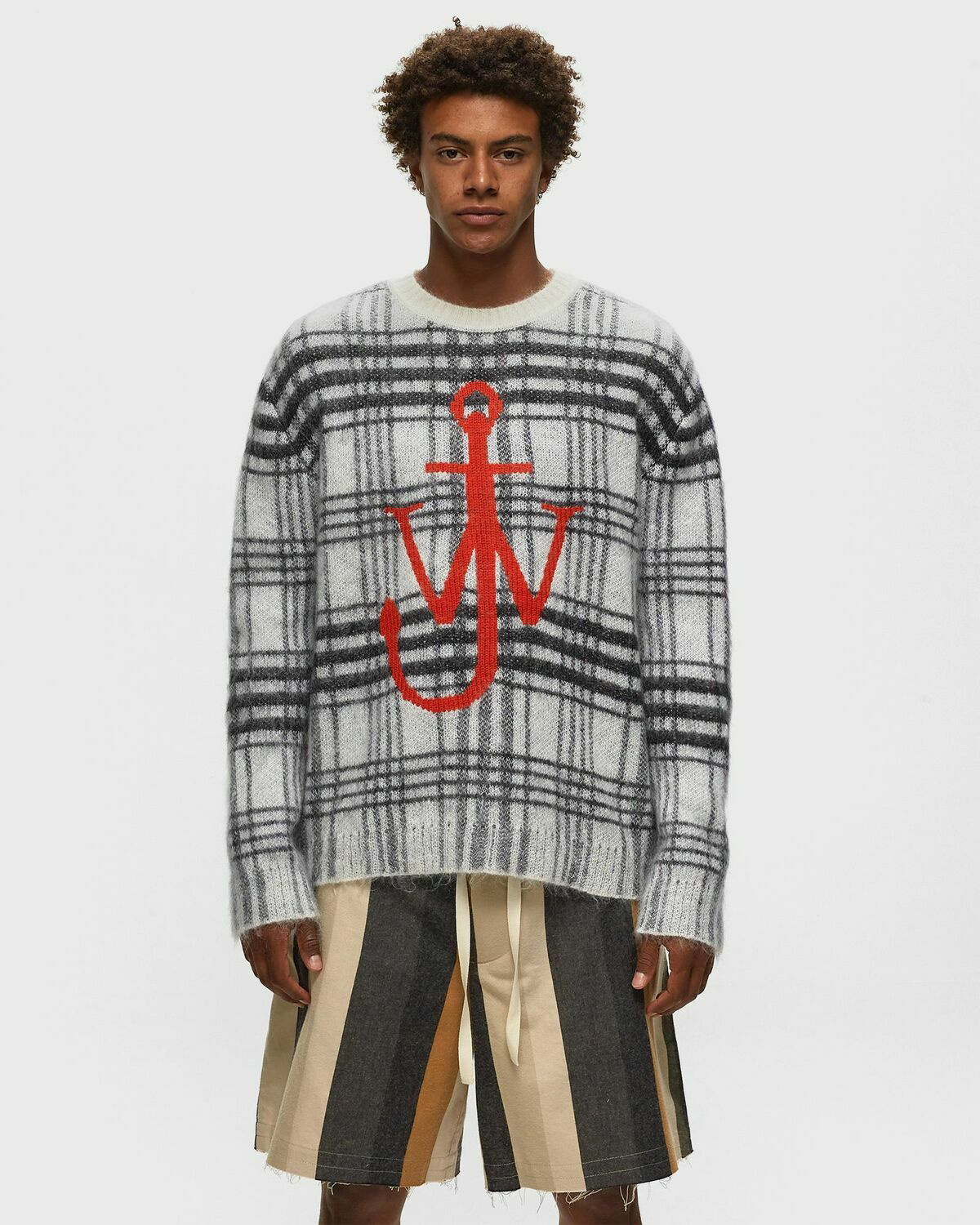 Black and white check jumper shop