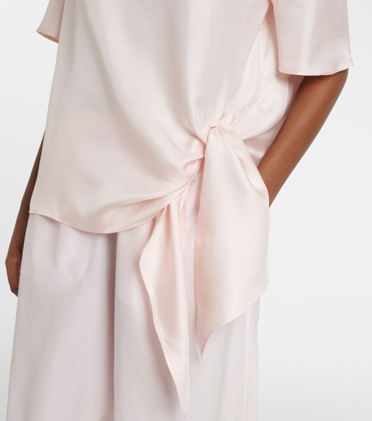 Loulou de Saison Mano silk satin top