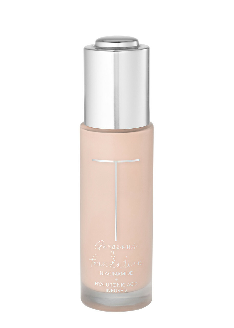 Trish Mcevoy Gorgeous Foundation - 4