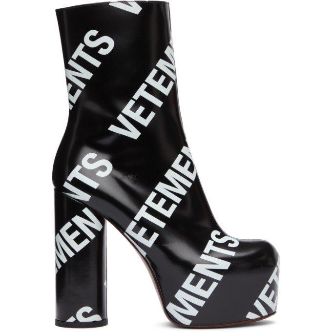 Vetements discount logo boots