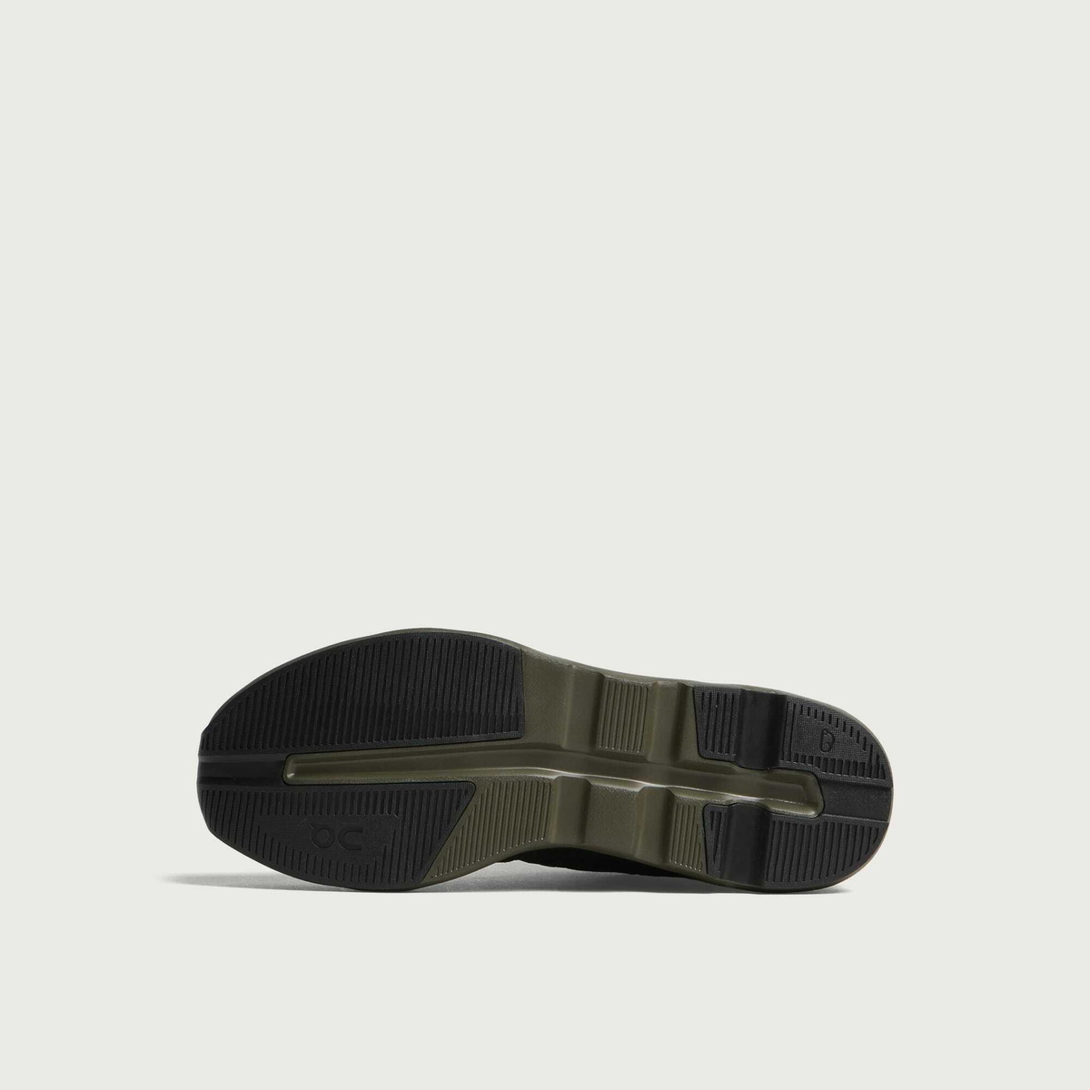 ON Men's Cloudze Sneaker in Espresso/Bark