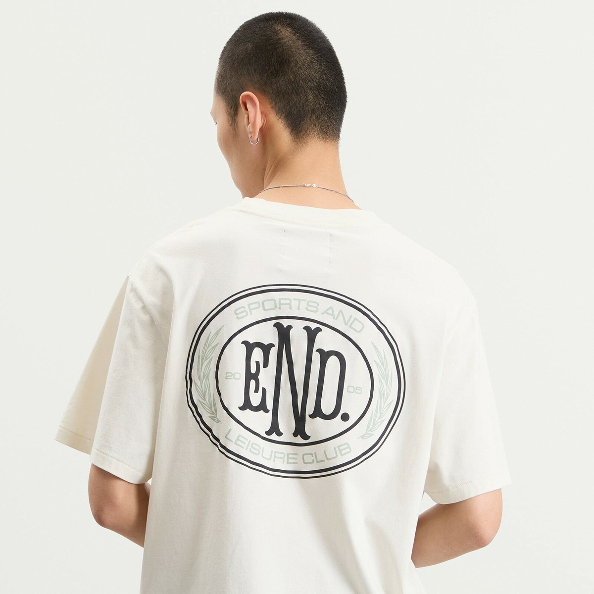 END. Leisure T-Shirt in Smoke White