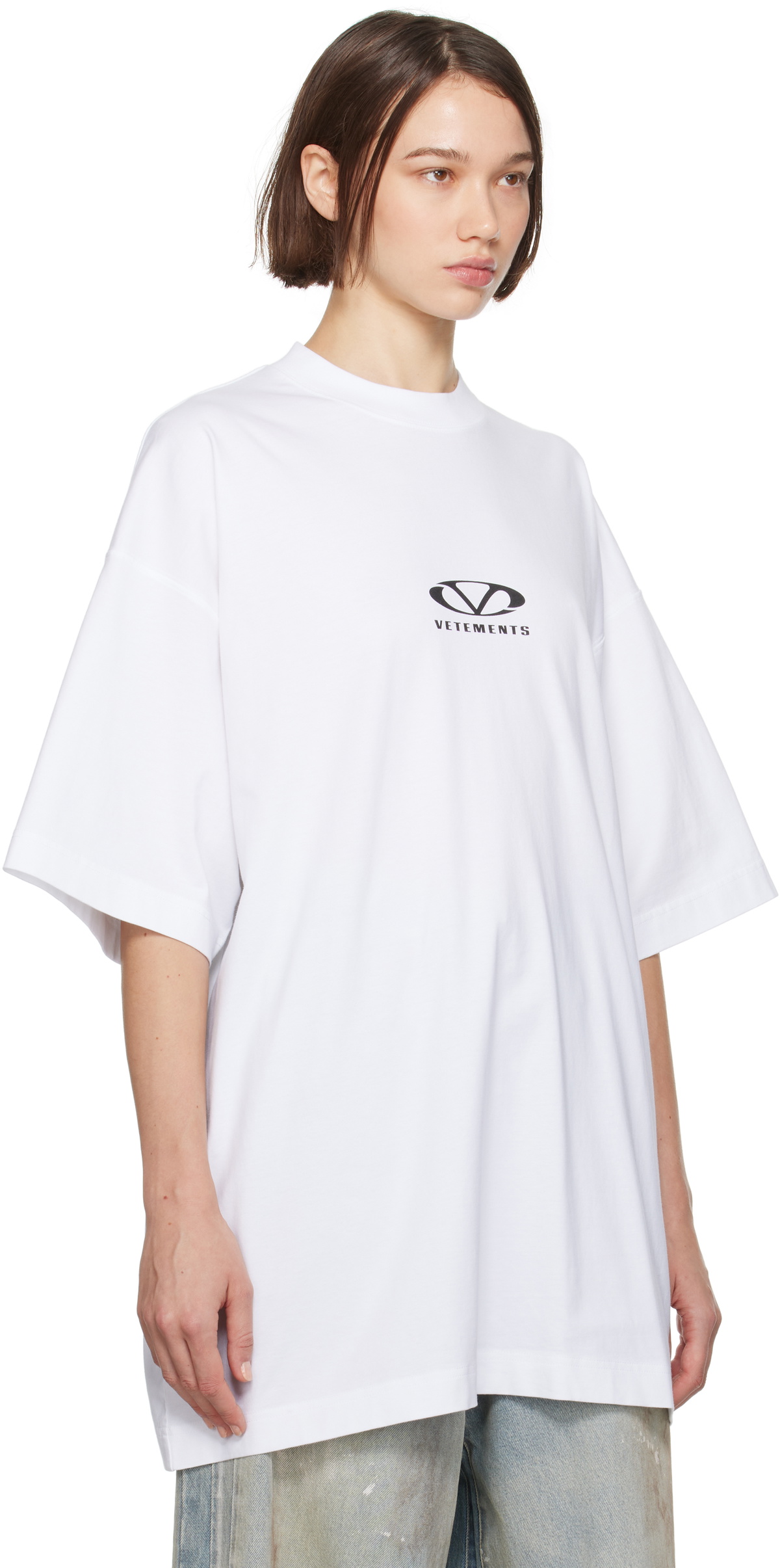 VETEMENTS White Oval Logo Oversized T-shirt Vetements