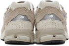 New Balance Brown 2002RD Sneakers