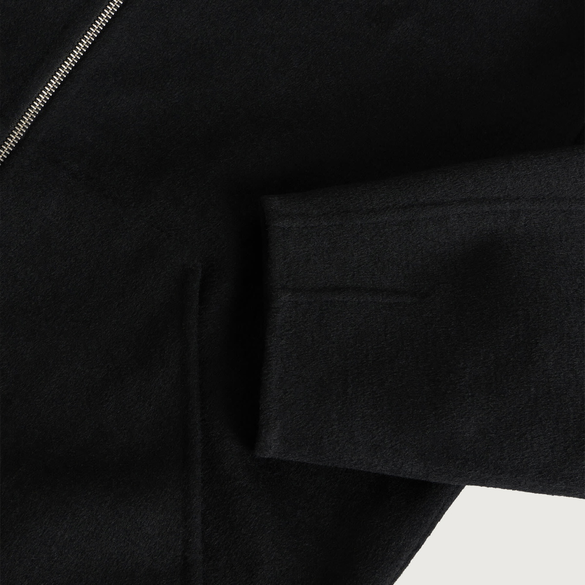 END. x Samsøe Samsøe Men's Sabaku Jacket in Black