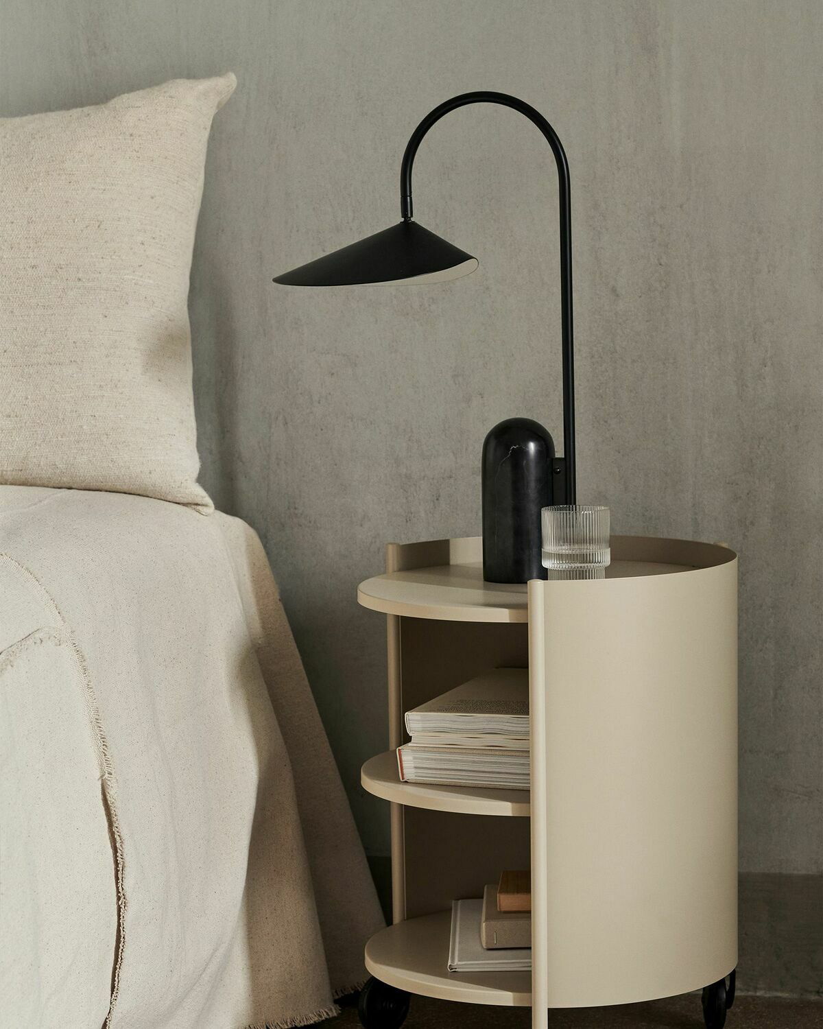 Mens bedroom lamp fashion