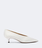 Le Monde Béryl Babouche satin pumps