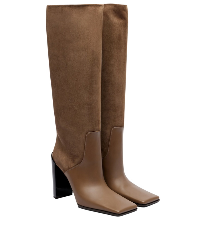 Photo: Alaïa 55 leather knee-high boots