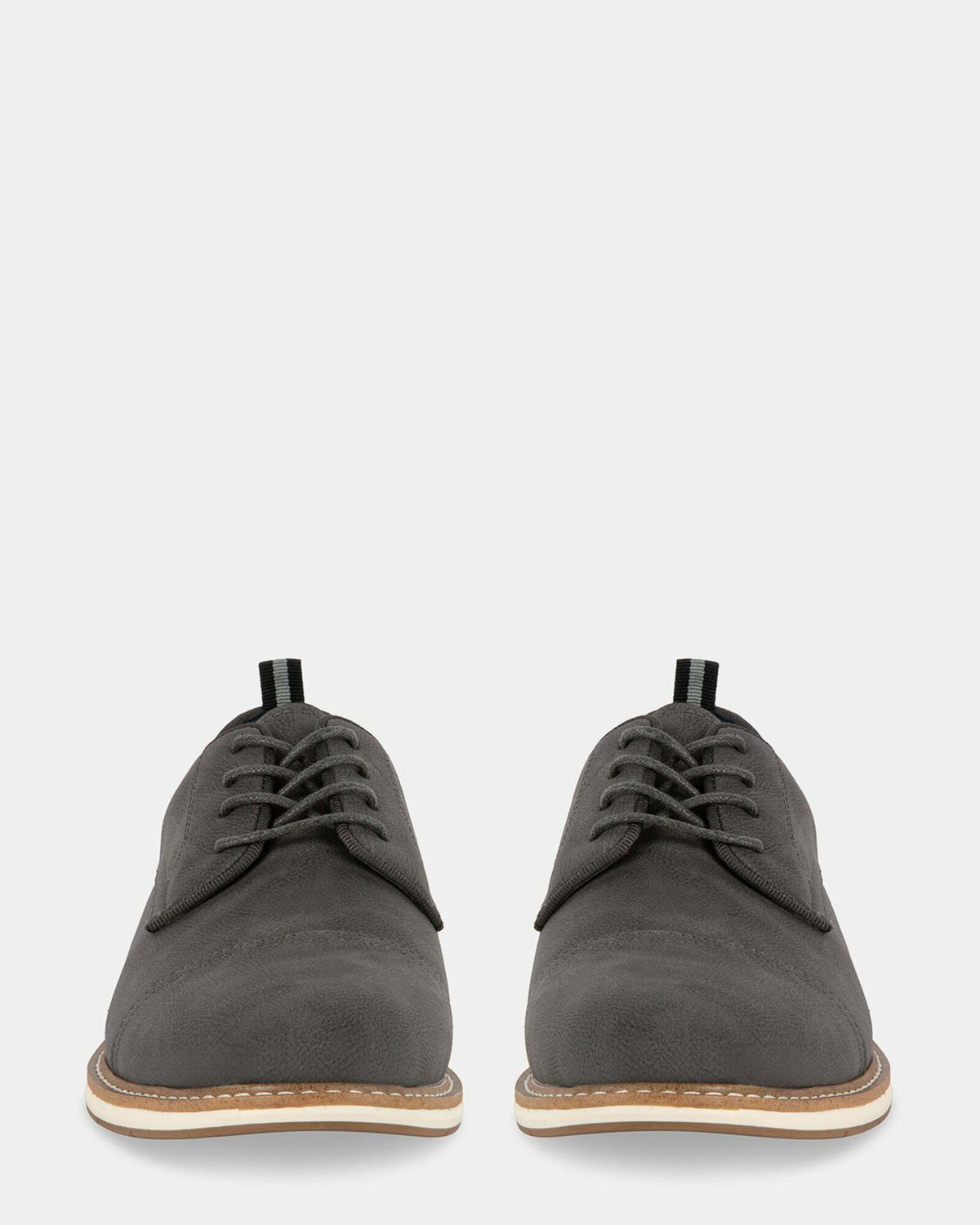 Steve Madden Kreedd Casual Shoes in Grey Nubuck