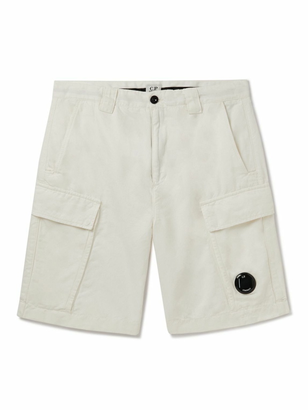 Photo: C.P. Company - Straight-Leg Cotton and Linen-Blend Cargo Shorts - White