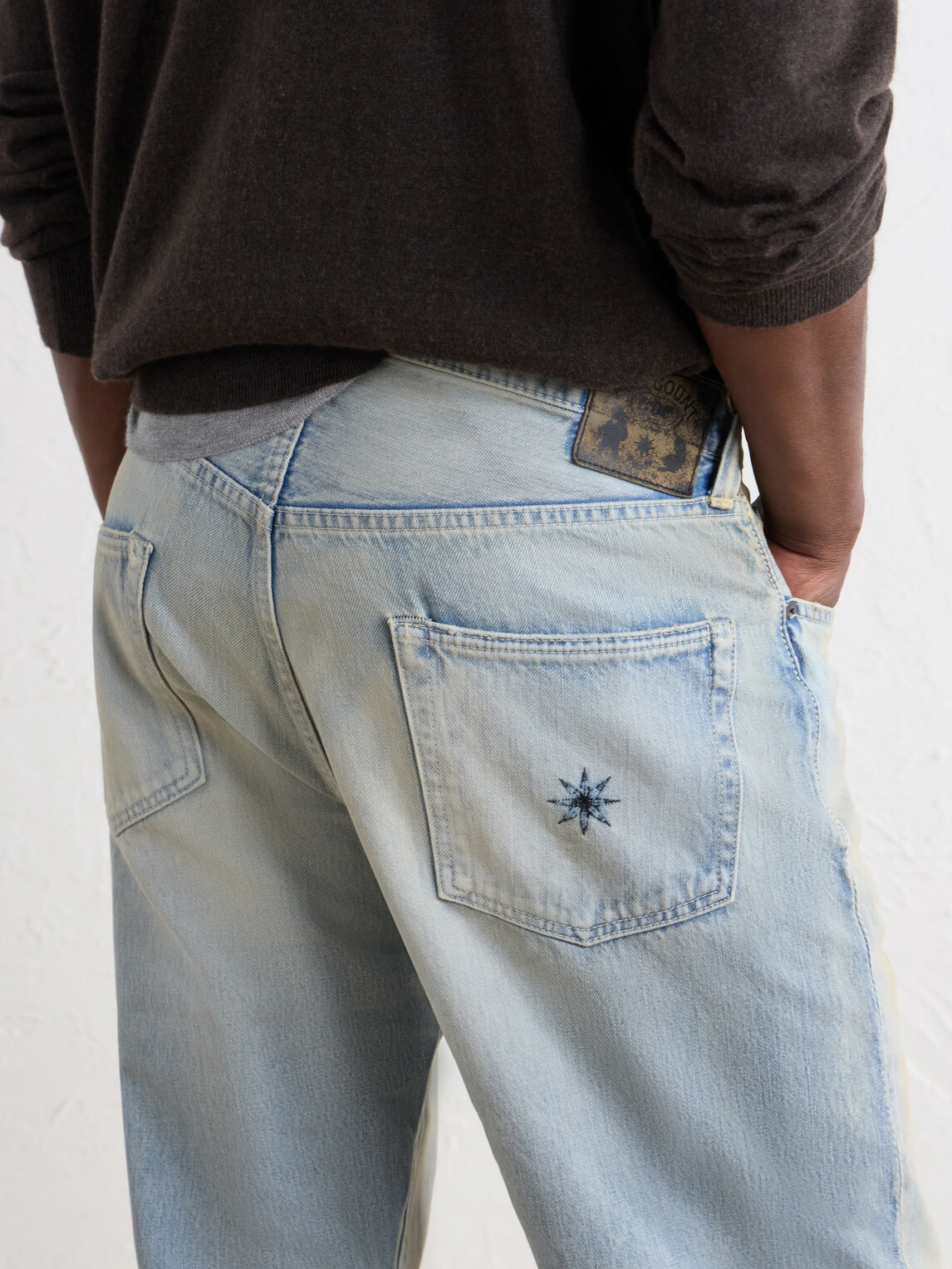 FULLCOUNT - Straight-Leg Distressed Jeans - Blue