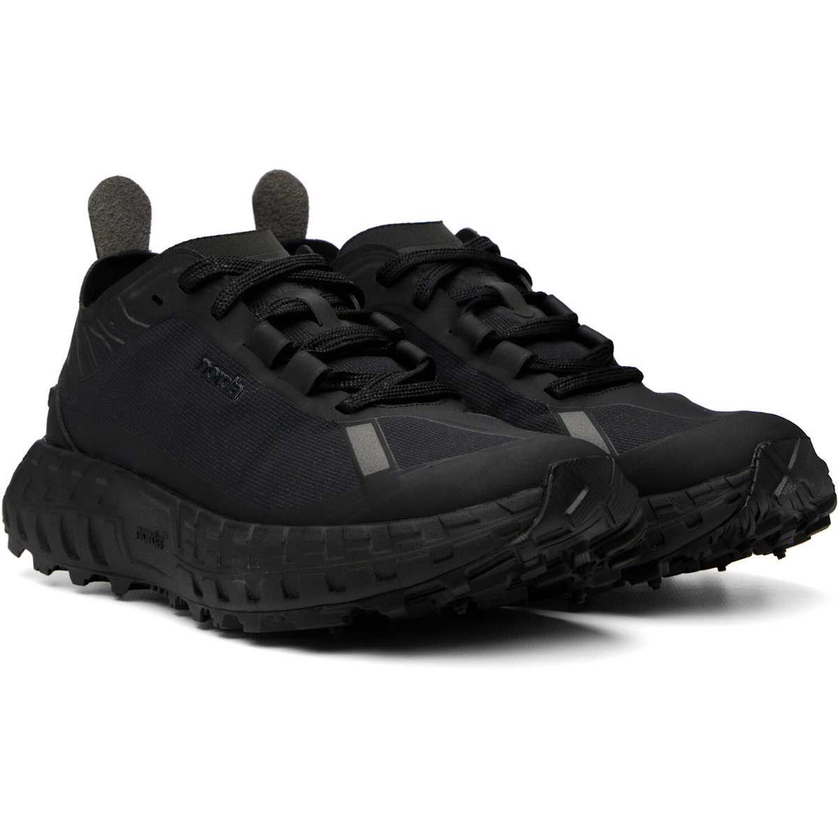 Norda Black 001A Sneakers