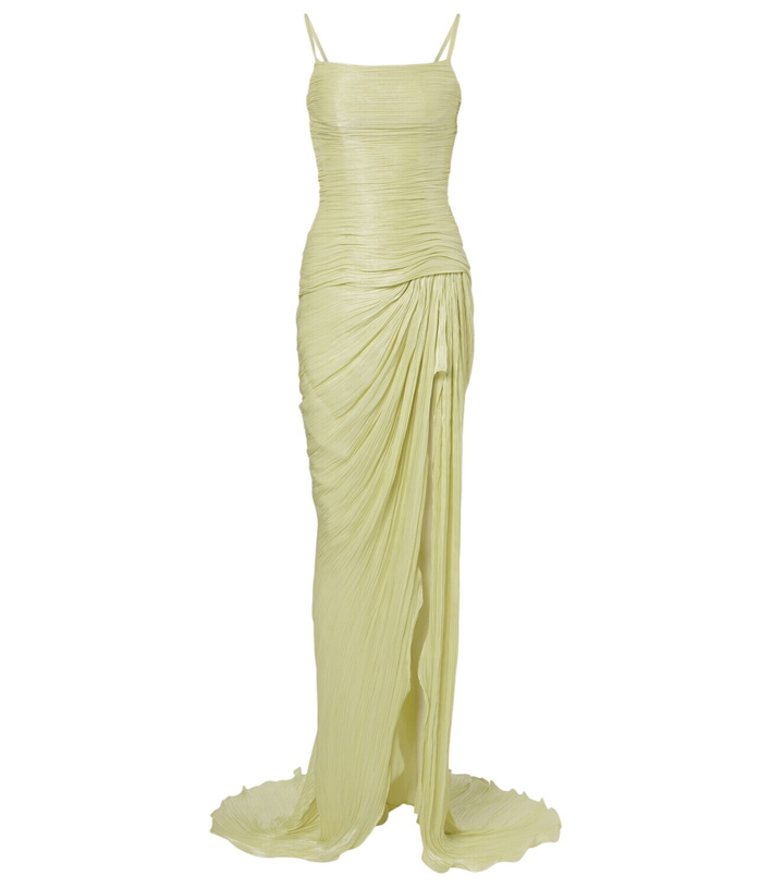 Photo: Marmar Halim Pleated gown