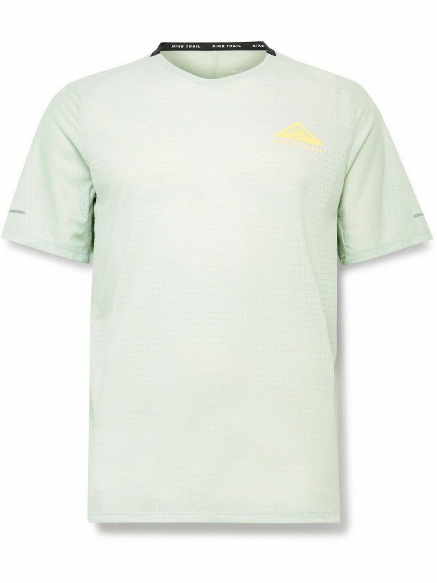 Photo: Nike Running - Trail Solar Chase Dri-FIT Mesh T-Shirt - Gray